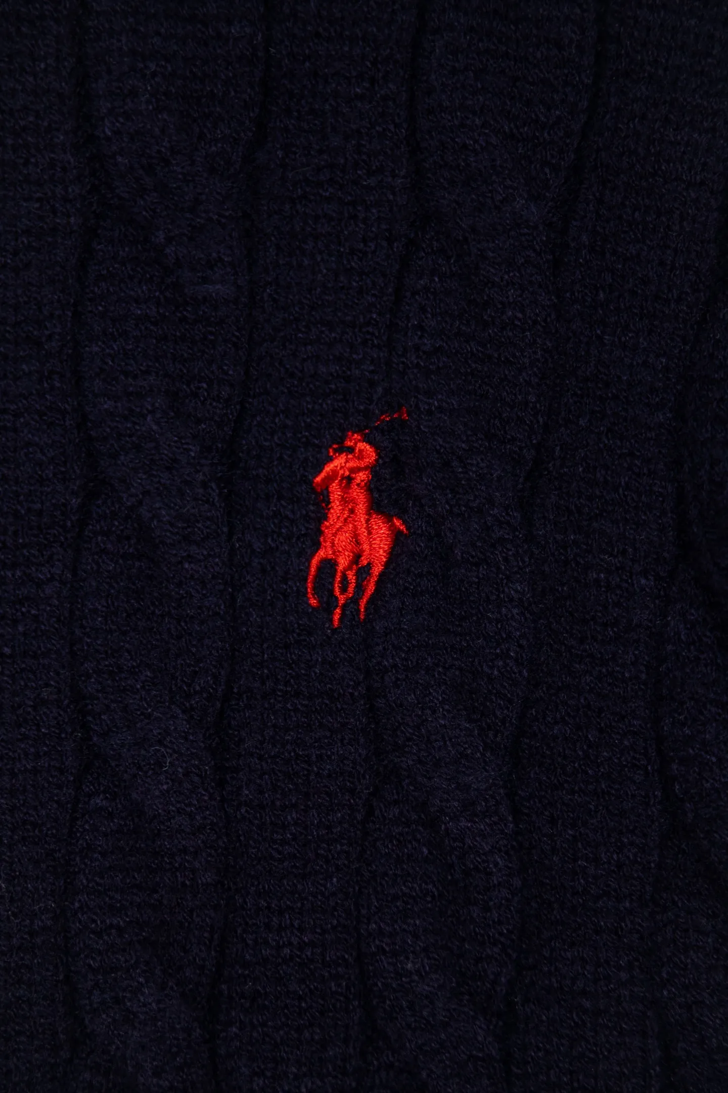 P220 ralph lauren #ootddailywear #Autumn and winter sweater #knitwear outfit #ralph lauren sweater #can be worn by both men and women. Finally, after the Ralph men’s twist crew neck sweater is available, it is finally here. The hottest sweater is a limited edition every year. There will not be many styles in the store! Ralph Lauren men's crew neck sweater. The shape is really nice. It can be worn alone or as a jacket. It can be worn on the inside or worn with a shirt. 100% pure cotton #Practical wear. Color: white, navy blue, khaki, gray, size S to XL